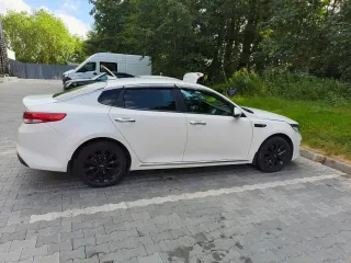 Kia Optima 2016 года, 150 лс, 440960 км, АКПП. Автомобиль марки KIA TF (OPTIMA), год выпуска - 2016, тип двигателя – бензиновый, тип ТС /категория ТС - легковой, цвет: белый, идентификационный номер (VIN) XWEGU411BG0000697, мощность двигателя, - 110 кВт/149,56 л. с., рабочий объем двигателя - 1999…