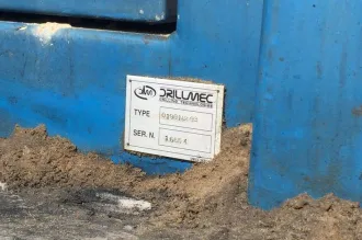 Гидравлический верхний привод СВП Drillmec HTD250C с гидравлическим силовым блоком (ГСУ) системы верхнего привода, производства Drillmec S.p.A (Италия, 2018 года выпуска, в сборе, для буровых установок, в т.ч. мобильных).