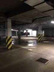 Машино-место площадью 13,9 кв.м по адресу: Ханты-Мансийский автономный округ-Югра, г. Югорск, ул. Механизаторов, д.18, парковочное место №38, кадастровый номер 86:22:0005002:2665.