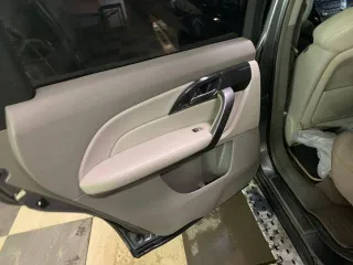 Acura MDX 2008 года, 304 лс, 352077 км, полный привод, АКПП. Транспортное средство ACURA MDX 2008 года выпуска, VIN 2HNYD28698H544218, гос. номер В020НТ197. Машина в хорошем техническом состоянии. Был заменён мотор на пробеге 307 т.км , перебирали АКПП примерно 220 т.км. Фары передние, замена линз…