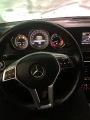 Mercedes-Benz C180 2012 года, VIN WDD2040311A816752.