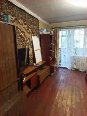 Квартира 60,1 кв.м, Кировская область, Лузский район, город Луза, улица Титова, дом 2А, квартира 28. Общая площадь 60,1 кв.м. Кадастровый номер 43:16:310126:516. Продается 1/2 доли в праве общей долевой собственности.