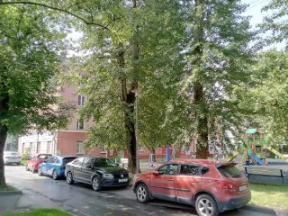 Нежилое помещение по адресу: г. Москва, кв-л Капотня 2-й, д. 11, площадью 302,5 кв. м, подвал № 0, кадастровый номер: 77:04:0000000:5113. Назначение нежилого помещения: Свободное. Общая площадь: 302.5.