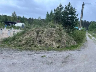 Земельный участок 1200 кв.м., Ленинградская обл. Земельный участок, расположенный по адресу: Ленинградская область, Приозерский район, Ларионовское сельское поселение, массив Моторное, СНТ "Астра" Описание: площадь 1200.0 кв.м., категория земли сельскохозяйственного назначения, разрешенное…