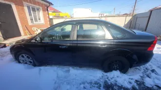 Ford Focus 2010, легковой автомобиль марки: Ford, модель: Focus, год выпуска: 2010 г., идентификационный номер (VIN): X9FHXXEEDHAA40200, автомобиль находится на ответственном хранении у должника по адресу: Ростовская область, г. Батайск, ДНТ "Луч", ул. Садовая, д. 4 "А".