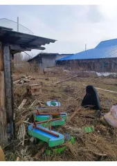 Жилой дом 24.8 кв. м, Удмуртская Республика, Ярский район, поселок Яр, улица Ленина, дом 1. Назначение: жилое, количество этажей: 1. Кадастровый номер дома: 18:25:050005:3354. Земельный участок площадью 700 кв. м, назначение: земли населенных пунктов. Кадастровый номер участка: 18:25:050005:831.