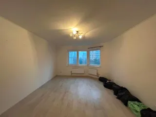 Квартира 54.2 кв.м, Москва, вн.тер.г. муниципальный округ Коньково, ул. Профсоюзная, д. 98, к. 6, кв. 142, общая площадь 54,2 кв.м., кадастровый номер 77:06:0006003:13826. Вид жилого помещения: Жилое.