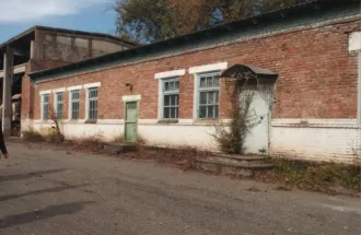 Нежилое помещение по адресу: Российская Федерация, Ставропольский край, город Пятигорск, улица Университетская, дом 2а. Кадастровый номер: 26:33:150213:766. Площадь: 887,4 кв. м. Этажи: цокольный, 1, 2, 3, 4.