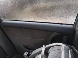 Toyota Sienna 2004 года, 218 л.с., пробег 100000 км, АКПП. Легковой автомобиль Toyota Sienna LE, 2004 г.в., VIN 5TDZA23C74S113839.