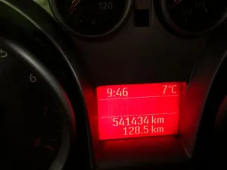 Ford Focus 2009 Высвобождаемое движимое военное имущество (автотранспортное средство) Перечень и характеристика имущества указаны в Приложении №1 к информационному сообщению Пробег: 541434 Вид транспорта: легковой Объем двигателя: 1596 Год выпуска: 2009 Мощность двигателя: 99,96 (73,5) VIN номер…