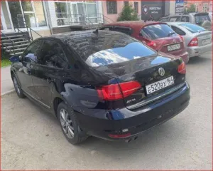 Volkswagen Jetta 2017 года, 125 лс, 156711 км, АКПП. Автомобиль легковой, марка: VOLKSWAGEN, модель: JETTA, VIN: XW8ZZZ16ZHN902005, гос. рег. номер: Е520ВХ164, год изготовления: 2017