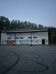 Объект незавершенного строительства «Станция технического обслуживания автомобилей с автомойкой на два поста» степень готовности 70%, общей площадью 618 м², кадастровый номер 31:05:0209004:341. Расположен по адресу: Белгородская область, Старооскольский район, село Каплино, улица Чеснокова, дом 47…