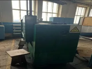 Заточной станок универс.UTMA (имп) БХ00001957; 
Ножеточный станок"Эрма" БХ00002593; 
Станок заточный 00000278; Шпонопочиночный станок ПШ-2 БХ00002815; 
Присадочный станок 00000623; 
Шлиф. станок 1400 импорт 00000288; 
Токарно-винторезный станок, модель 16R20 год выпуска 1976 БХ00003568…