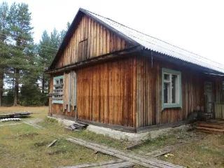 1.	Нежилое здание с кадастровым номером 86:05:0201020:138, общей площадью 158 кв.м, адрес:  местонахождение : Ханты Мансийский автономный округ   Югра, р н Березовский, п. Сосьва, ул. Сосьвинская, д. 1 2.	Земельный участок, категория земель: земли населённых пунктов, разрешенное использование: для…
