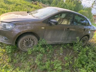 Volkswagen Polo 2014. автомобиль марки VOLKSWAGEN модель Polo 2014 г.в. VIN-номер XW8ZZZ61ZEG072131. ознакомление с имуществом производится с момента публикации сообщения о продаже имущества и до окончания приема заявок по предварительной записи. адрес эл. почты gulevichnv@yandex.ru, место для…