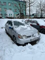 Toyota Platz 2000 года, государственный регистрационный знак К457ТЕ125. Реализация как годные остатки в сборном виде. Вид транспорта: легковой седан. Объем двигателя: 1298. Год выпуска: 2000. Мощность двигателя: 88(65). VIN номер отсутствует. Марка: Toyota. Модель: Platz.