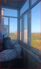 Доля в праве на жилое помещение площадью 33,1 кв.м, 1/3 доля. Республика Коми, г. Печора, ул. Школьная, д. 13, кв. 63. Кадастровый номер: 11:12:1702004:260.