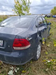 Автомобиль Kia Rio,  Автомобиль KIA CERATO, Автомобиль Volkswagen Polo Данные объекты являются бывшими в употреблении, имеют внешние дефекты (коррозия кузова, механические повреждения и сколы).  Документы отсутствуют. В наличии ключ на  Volkswagen Polo. Покупатель самостоятельно получает информацию…
