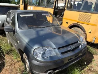 Chevrolet Niva 212300-55, 2014 года выпуска, VIN X9L212300E0529918, гос. № Т854КО 116, цвет темно-серый металлик, страна сборки Россия, тип кузова SUV, № кузова X9L212300E0529918, модель и № двигателя 2123, 0610524, габариты кузова 4 056 x 1 800 x 1 690 мм, 5 дверей, тип трансмиссии МКПП 5, привод…