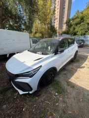 Geely Coolray 2023 Белый VIN LB37622Z0PX613800 После ДТП неисправен