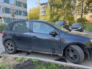 Volkswagen Golf 2011 Легковой автомобиль марки: ФОЛЬКСВАГЕН, модель: Golf, идентификационный номер (VIN): WVWZZZ1KZBW163281, кузов №: WVWZZZ1KZBW163281. Ознакомление с имуществом осуществляется по согласованию с организатором торгов по эл. почте: bogdan_monoul@mail.ru и тел.: 8-927-054-67-89, (в…