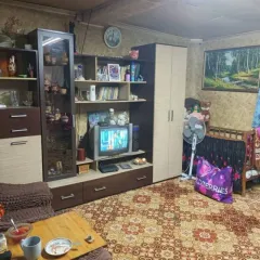 1/4 доля дома 33,5 кв.м и 1/4 доля земельного участка 668 кв.м, Ивановская обл, кадастровый номер: 37:21:061207:165 и 1/4 доля в праве на земельный участок, площадь: 668кв.м., кадастровый номер: 37:21:061207:15 адрес (местонахождение): Ивановская обл, р-н Южский, г Южа, ул Ганабина, д 29.