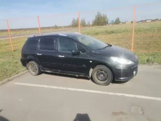 Автомобиль, Peugeot 307, 2007 г.в. VF33HNFUF84840462. Пробег 315000 по одометру, комплектация DSIG - климат, стеклоподъёмники все, АБС, панорамная крыша, Bluetooth, авто не на ходу - не заводится, причина неизвестна, кондиционер не работает, радиатор охлаждения основной течёт, машина давно стоит…