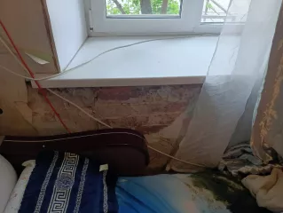Квартира - комната №3,4, общей площадью 17,9 кв.м., расположена по адресу: Челябинская область, г. Челябинск, ул. Российская, д. 41, кв. 21, этаж 1, кадастровый номер 74:36:0613004:1932.