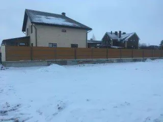 Жилое здание с земельным участком на праве долевой собственности. Здание, назначение: жилое, площадь 65,5 кв. м, количество этажей: 1, в том числе подземных 0, адрес: Российская Федерация, Оренбургская обл., г. Оренбург, с/т Водовод, д. 86; кадастровый номер: 56:44:0239001:20890. Расположено на…