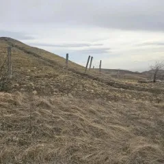 Земельный участок 1089 кв.м, Ставропольский край. Право на заключение договора аренды сроком на пять лет. Кадастровый номер 26:32:051401:227. Адрес: Российская Федерация, Ставропольский край, городской округ город Лермонтов, город Лермонтов, улица Горная, земельный участок 21/1. Вид разрешённого…