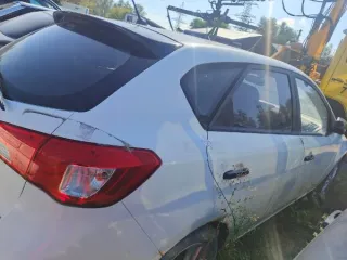 Kia Forte автомобиль Kia Forte г.р.з. Х 935 КР 72 KNAFW515BBA333755 ТС обременено залогом (лизинг), который остается на имуществе, согласно ГК РФ (покупатель оплачивает залог самостоятельно). ТС имеет ограничения ФССП на регистрационные действия (ключи и документы отсутствуют, техническое состояние…