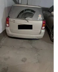 Машиноместо в Новосибирске по адресу: Новосибирская область, г. Новосибирск, ул. Крылова, д. 63. Площадь 5255.3 кв.м. Кадастровый номер 54:35:101142:1985. Продается доля в праве собственности 1/192 на данное машиноместо.