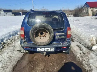 Chevrolet Niva, 2008 года, 79,6 лс, 360466 км, полный привод. Транспортное средство – легковой автомобиль CHEVROLET NIVA, 212300, VIN – X9L21230080212934, 2008 г.в., цвет – темно-синий металлик, ГРЗ – К342КМ163. Транспортное средство находится в залоге у АО «ТБанк».