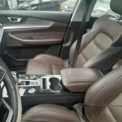 Chery Tiggo8 Pro, 2023. Год выпуска: 2023 г. Идентификационный номер (VIN): LVTDB21B5PD430048. Номер шасси (рамы): отсутствует. Номер кузова (кабины): LVTDB21B5PD430048. Цвет кузова (кабины): Серый. Мощность двигателя: 136,5 кВт, 185,6 л.с. Рабочий объем двигателя: 1598 см3. Пробег 92862 км. На…