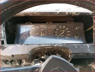 ГАЗ 33021, 2000 года выпуска, XTH330210Y1785546, цвет: ЖЕЛТЫЙ-БЕЛЫЙ.