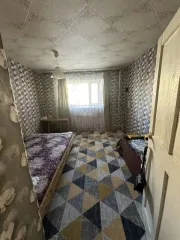 1/4 доли 47,5 кв.м в Ульяновской области, кадастровый номер 73:02:030208:277, общей площадью 47,5 кв.м., по адресу: Российская Федерация, Ульяновская область, м.р-н Барышский, г.п. Старотимошкинское, рп. Старотимошкино, ул. Микрорайон, д. 15, кв. 11. Ограничения и обременения отсутствуют.