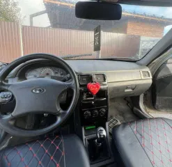 Lada Priora 2009 года, 87 л.с., 250000 км. Легковой автомобиль марки LADA, модель Priora, 2009 года выпуска, идентификационный номер (VIN): XTA21703090201021, в залоге у ПАО "СОВКОМБАНК".