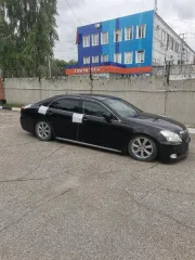 Toyota Crown Majesta 2010 года, госномер Р093СН АВН, VIN URS2061004767. Ключи и документы отсутствуют. Работоспособность не проверялась.