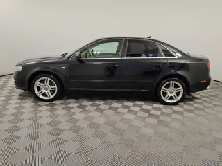 Audi A4 2.0T Quattro, 2008 VIN WAUDF78EX8A033955.