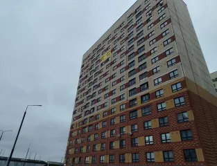 Жилое помещение 93,8 кв. м по адресу: г. Москва, ул. Маресьева, д. 12, корп. 2, кв. 109, этаж 14. Кадастровый номер: 77:16:0010105:31957.