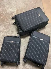 Годные остатки товаров народного потребления согласно приложению. Проверка исправности имущества не проводилась. Товаросопроводительные документы не передавались. Погрузка и транспортировка имущества с места хранения осуществляется покупателем его силами и за его счет. Имущество продается в том…