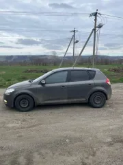 Kia Ceed 2011 Kia Ceed, 2011 года, 122 лс, 206057 км, АКПП еще транспортное средство марки KIA ED (CEED), 2011 года выпуска, VIN: XWEHC512BC0010292