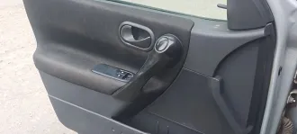 Renault Megane 2004, автомобиль легковой, VIN: VF1LM1B0H31950654, 2004 г.в.