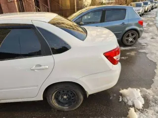 Lada Granta 2023, 89,7 лс, 59381 км, легковой автомобиль, марка: LADA GRANTA, модель: GRANTA, год изготовления: 2023, цвет: Белый, VIN: XTA219040P0871067, ПТС: 164301060588181, г/н: Е246МЕ07, рабочий объем двигателя, куб. см: 1596, мощность двигателя, кВт: 60, экологический класс: Второй…