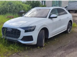 Audi Q8, 2018 года, 340 лс, 190 000 км, полный привод, АКПП еще Автомобиль – легковой универсал АУДИ Q8  AUDI Q8 , VIN: WAUZZZF11KD012619, год выпуска: 2018 г., цвет: белый, гос.рег.№Т163ЕС76, обеспечен залогом в пользу АО «ОТП Банк», имеет технические проблемы
