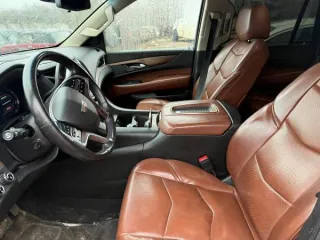 Cadillac Escalade, 2017 года выпуска, VIN 1GYS47KJ9JR198676, белого цвета, государственный регистрационный знак О369ОО 52, ключи, паспорт транспортного средства (ПТС), свидетельство о регистрации транспортного средства (СТС) отсутствуют (арт. 3.2, К-156/2025, 52-012372). Вид транспорта: легковой…