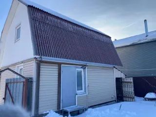 Дом 46,1 м², участок 455 м², Свердловская область. Земельный участок площадью 455 +/- 7 кв. м, категория земель: земли населенных пунктов, разрешенное использование: для ведения садоводства, расположенный по адресу: обл. Свердловская, г. Среднеуральск, ул. Полевой проезд, 1, СНТ №7 СУГРЭС, уч…