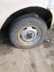 ВАЗ 2106, Toyota Master Ace Surf, Nissan, Toyota Mark 2, Toyota Carina 1986, ВАЗ 2106 2003, Toyota Sprinter 1993. АМТС ВАЗ 2106 госномер В 024 УМ 75, цвет серый, сколы, царапины, вмятины, повреждения ЛКП. Автомобиль марки Toyota Master Ace Surf, государственный регистрационный номер М747ВН75…