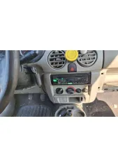 Renault Kangoo 2008 года, 75 л.с., пробег 111111 км. Легковой универсал, VIN: VF1KCEBCF40098542, госномер М418ЕТ13. Не работает таксометр, не показывает дисплей с топливом и температурой, двигатель работает с перебоями. Вмятины на задней правой двери и заднем правом крыле. Царапина на левой фаре…