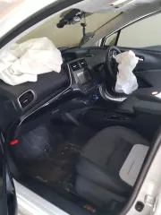 Toyota Prius 2019 автомобиль марки Toyota модель Prius 2019 г.в. номер кузова ZVW55-8070082 ознакомление с имуществом осуществляется претендентом самостоятельно. С имуществом, являющимся предметом торгов, можно ознакомиться по адресу: Приморский край, г. Владивосток, ДНТ "Рассвет", участок № 22…